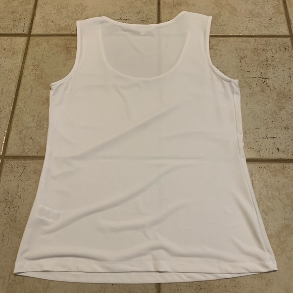 💜 Cleo White Scoop Neck Sleeveless Tank Top - Size Small (S/P) - Picture 6 of 6
